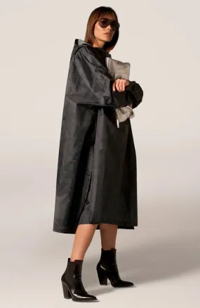 Back to black Poncho