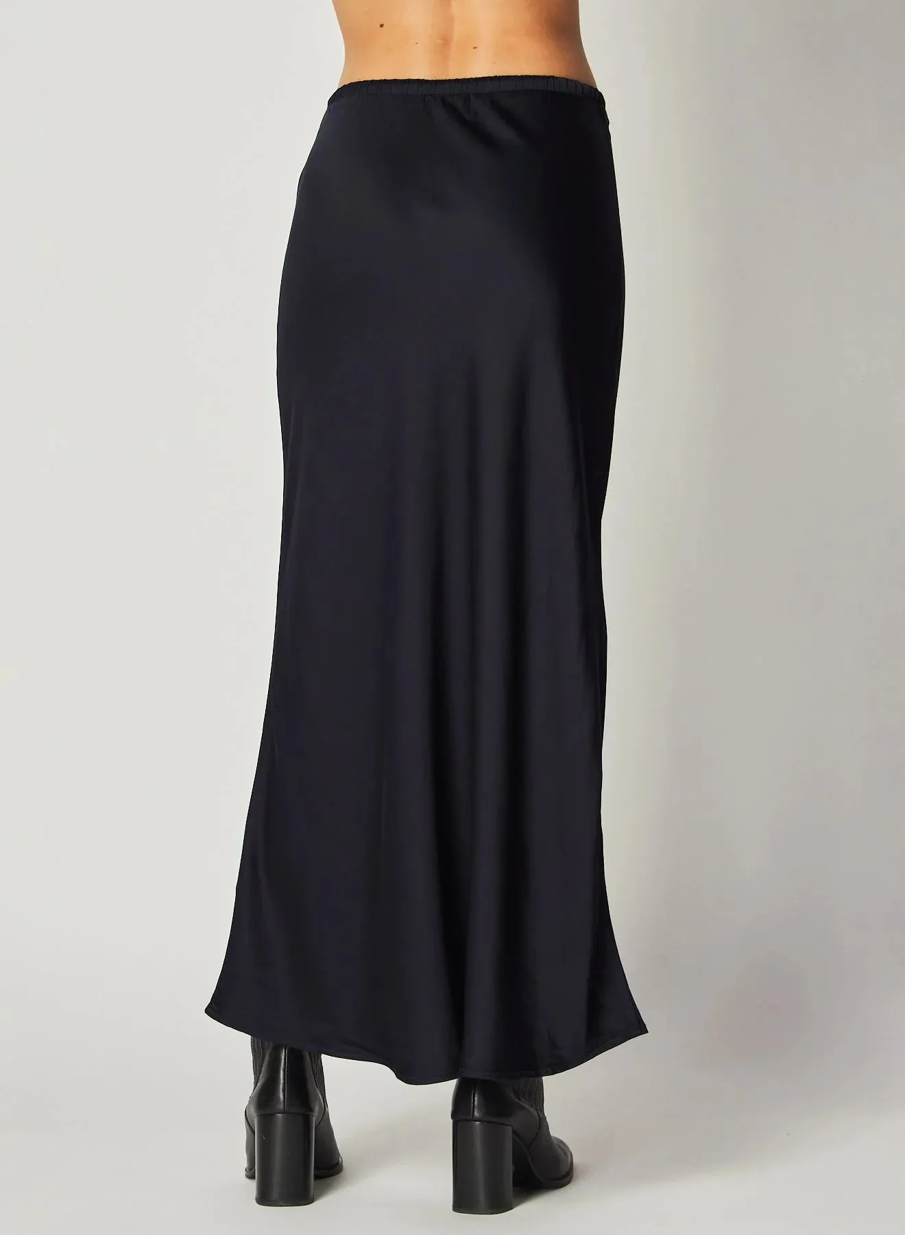 BIAS SKIRT WITH TIE