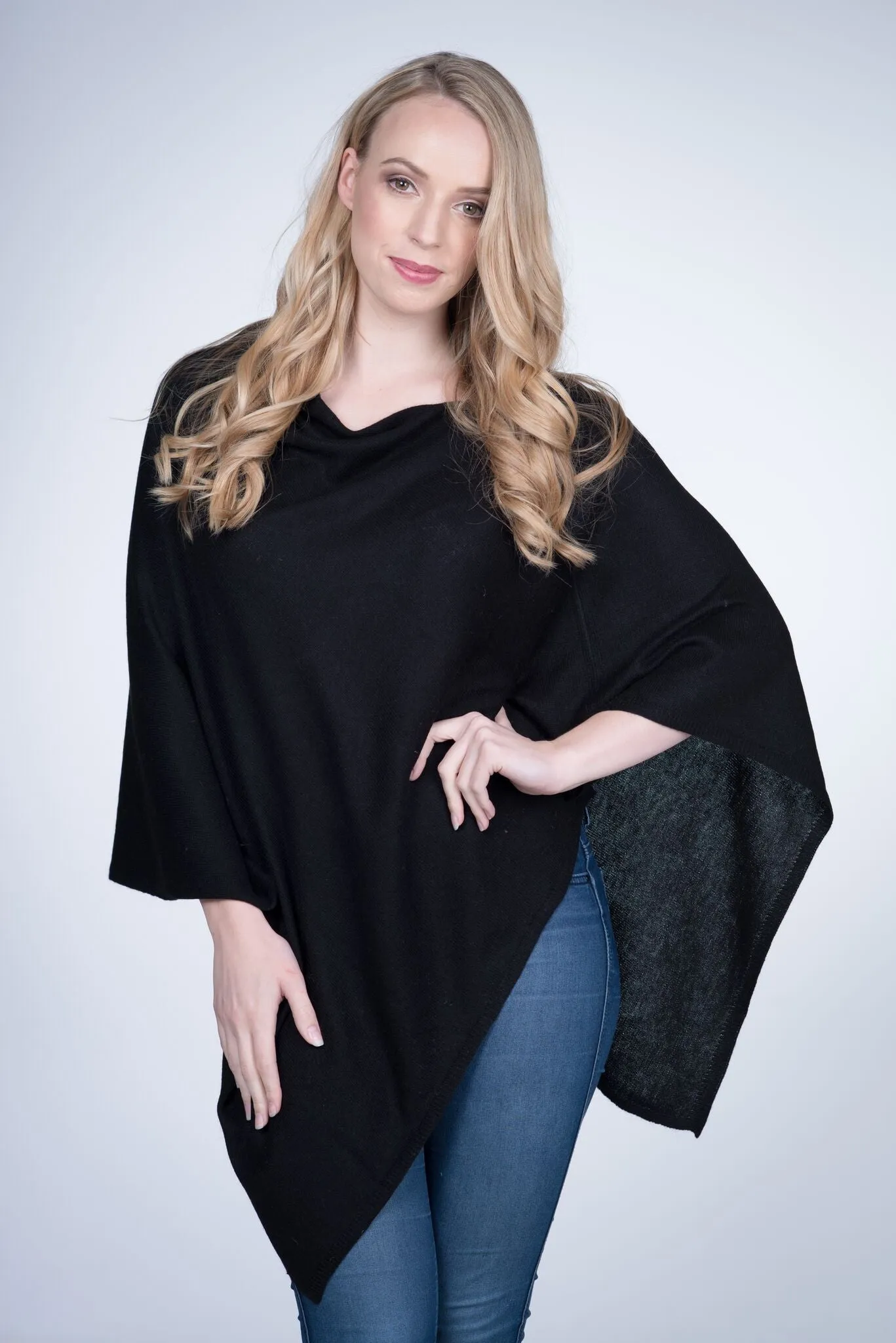 Cashmere Poncho Wrap W