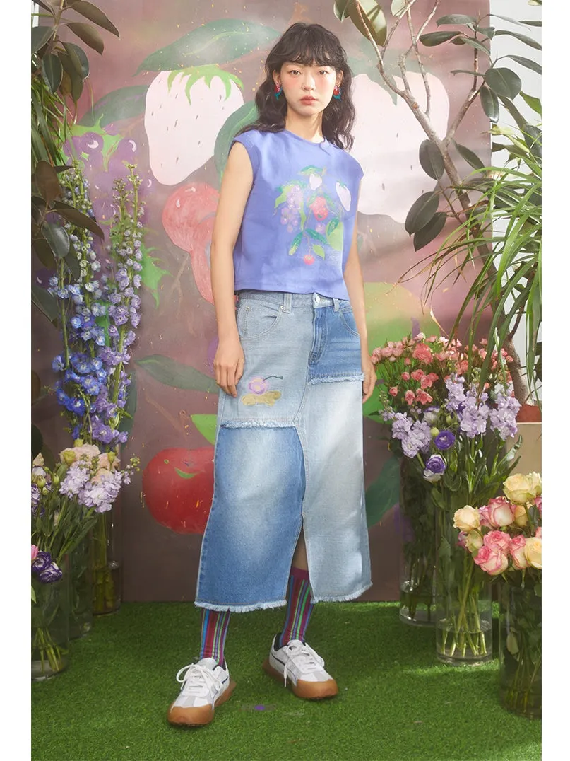 Cream Cherry Embroidery Contrasting Color Raw Edge Denim Skirt