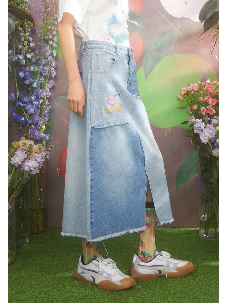 Cream Cherry Embroidery Contrasting Color Raw Edge Denim Skirt