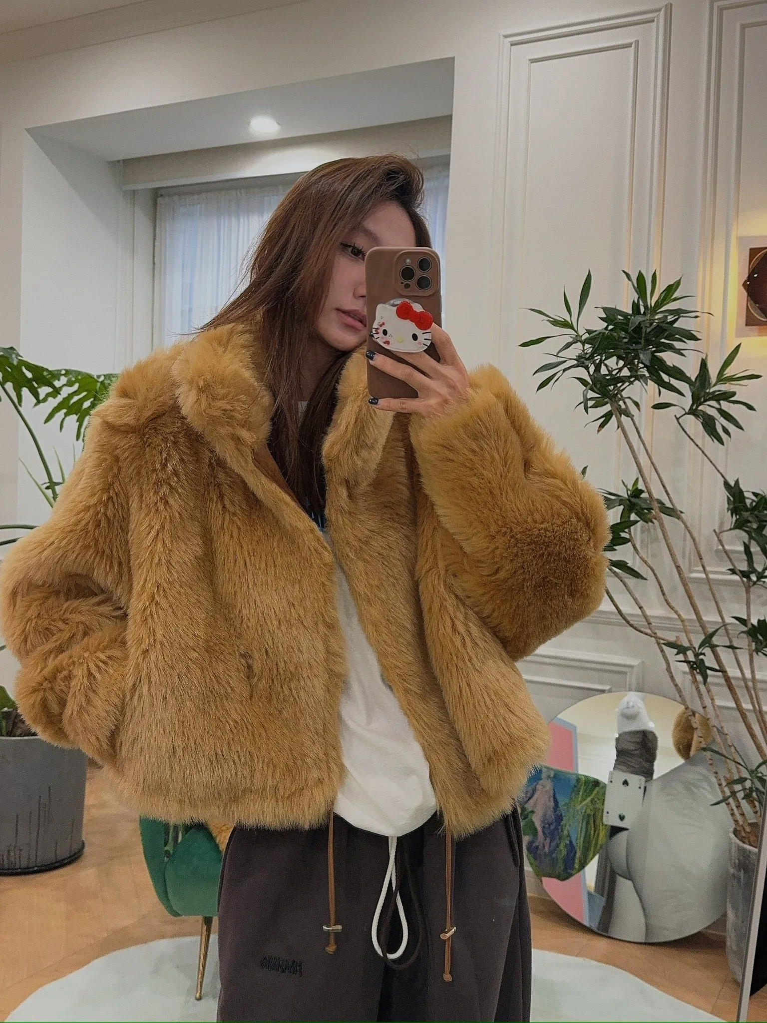 DARKPARK HUNTER - FAUX FUR COAT