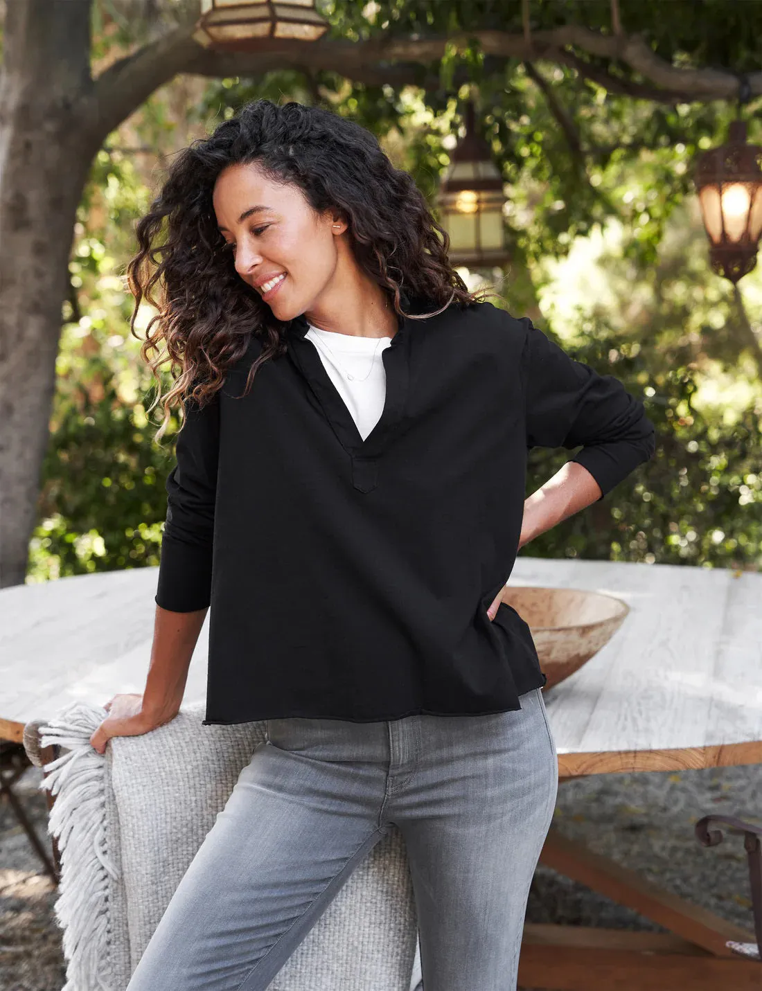 FRANK AND EILEEN - PATRICK POPOVER HENLEY IN HERITAGE JERSEY BLACK