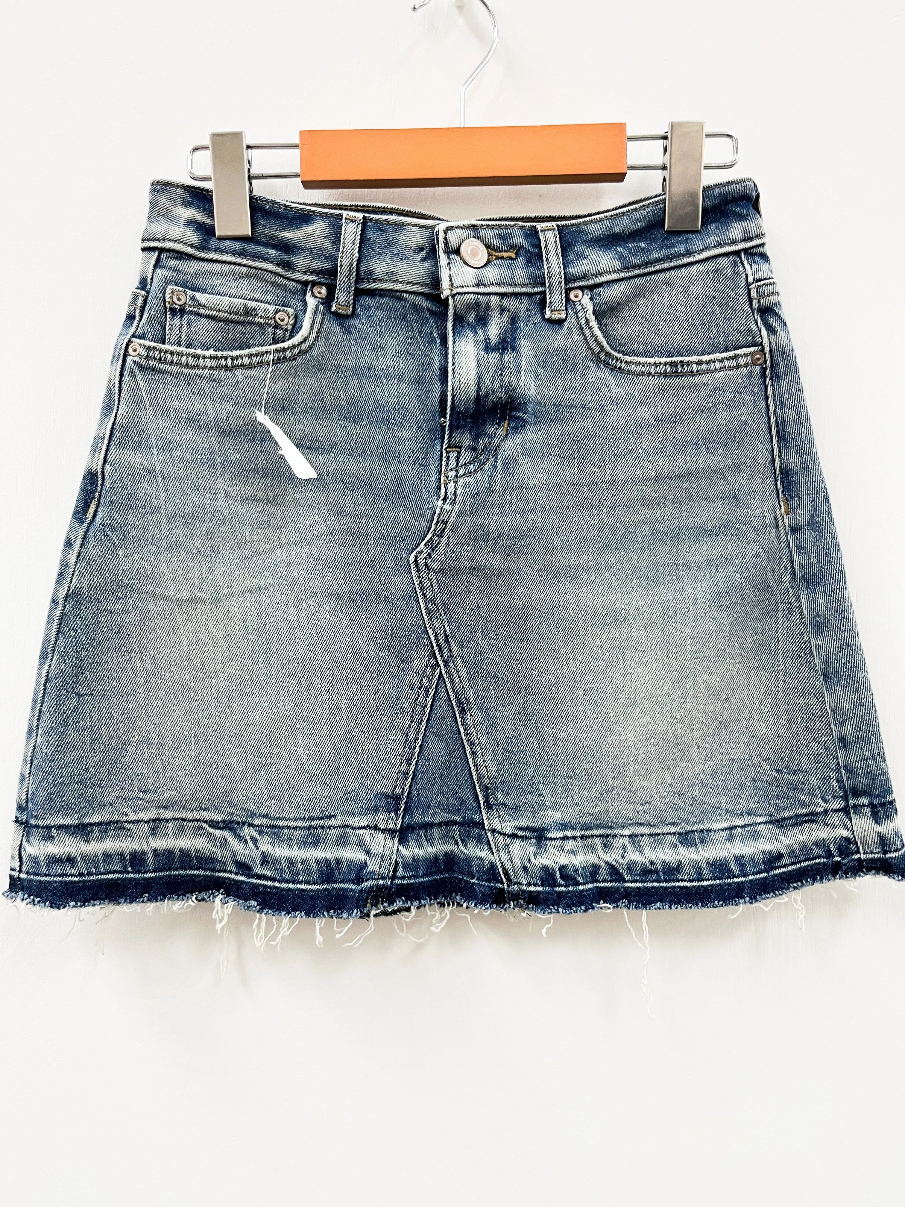Guess denim skirt