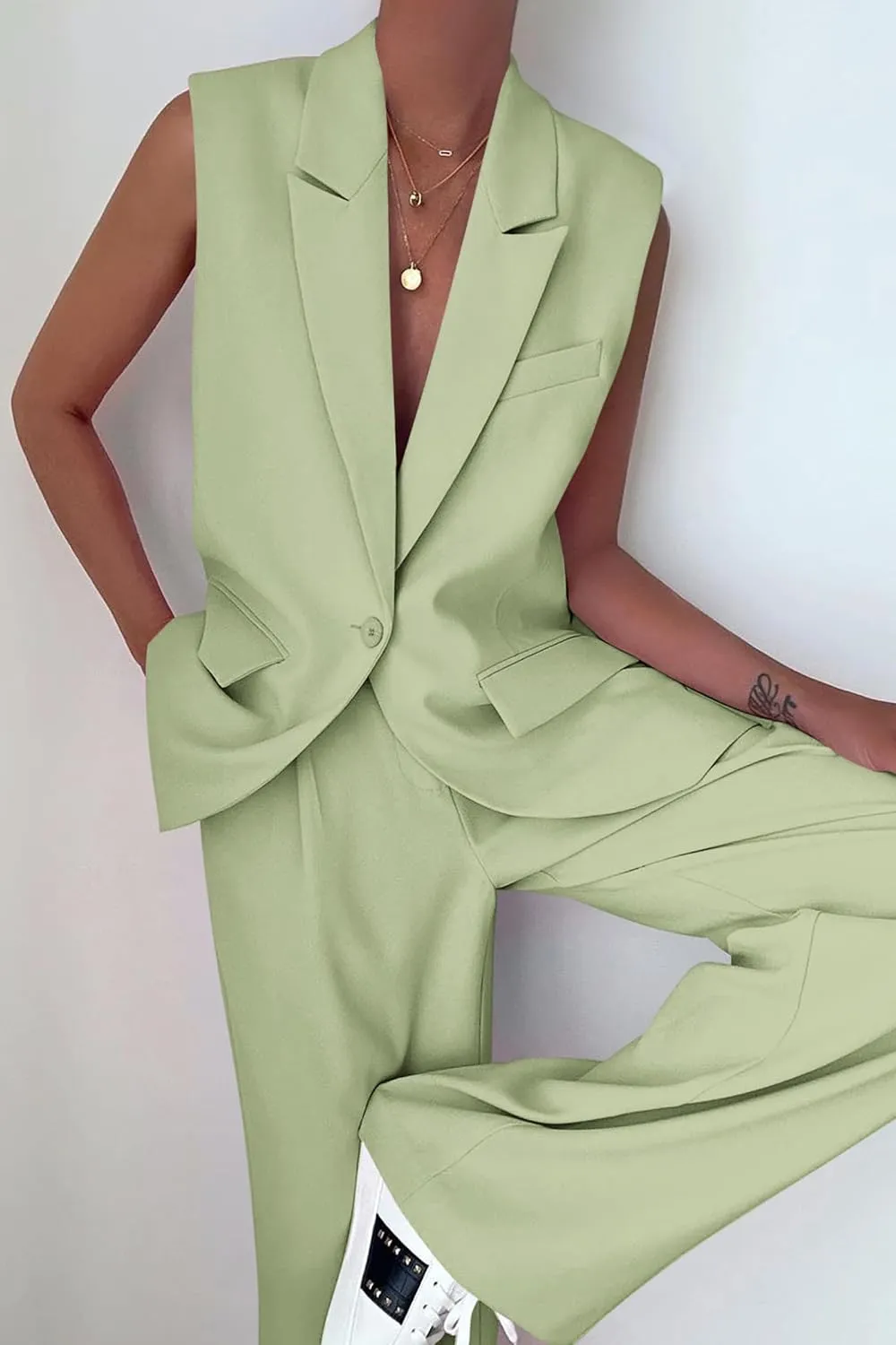 High Fashion Beige Sleeveless Women's Dress Blazer & Pants Suit