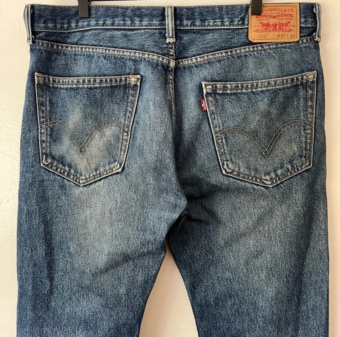 Levi’s Straight Fit 505