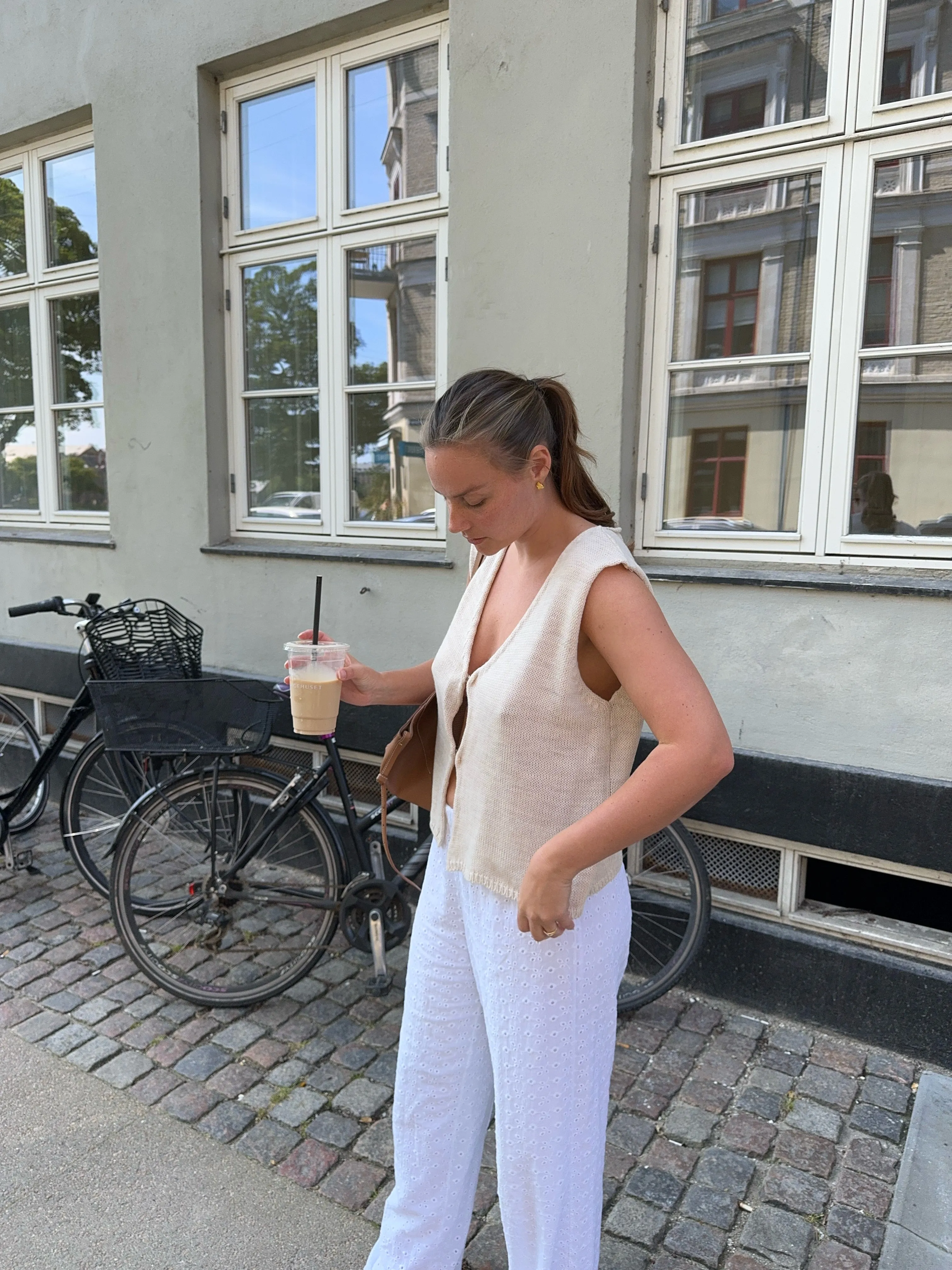 Mathilde Ravn knitted vest - Beige