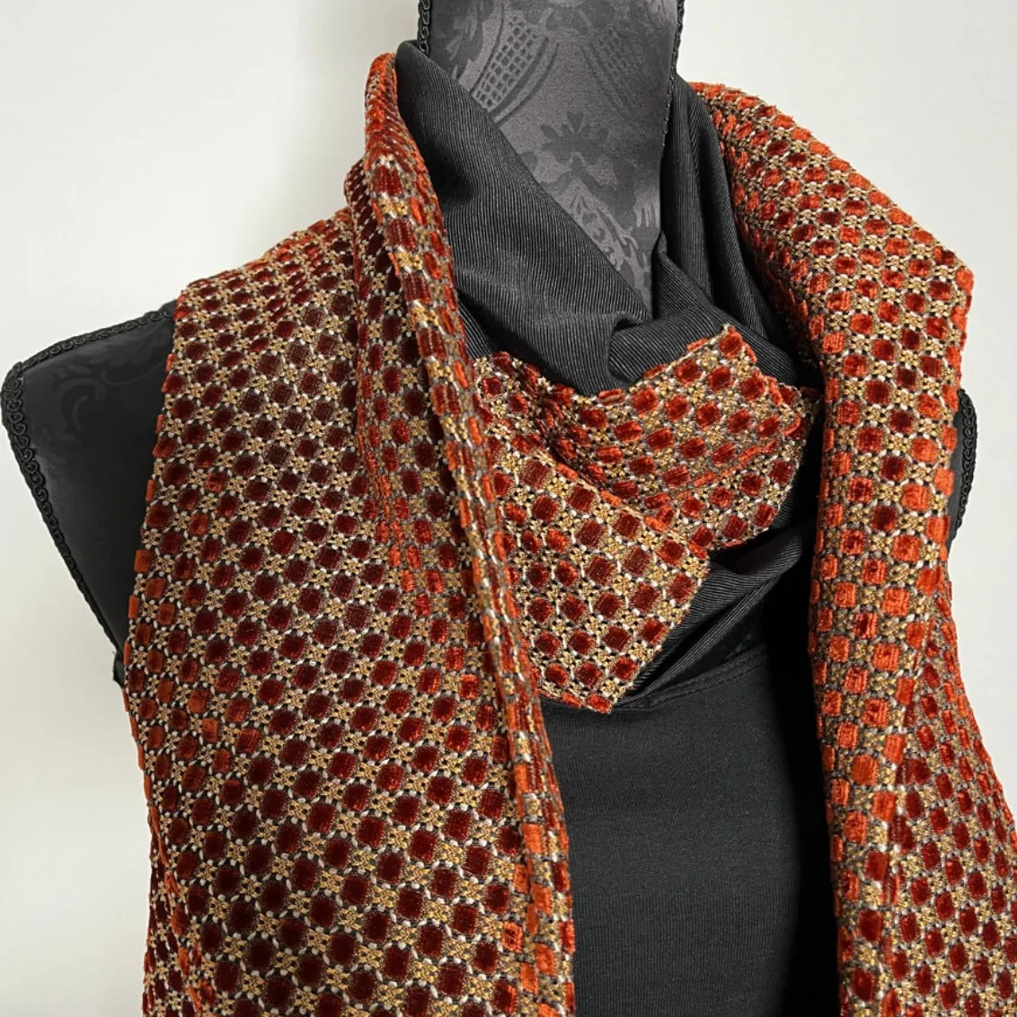 Natalia Vest - Limited edition - Winter auburn velvet