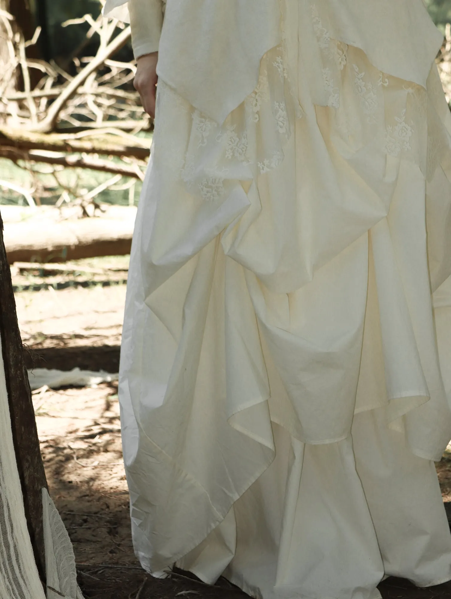 Niche Pleated Long Skirt