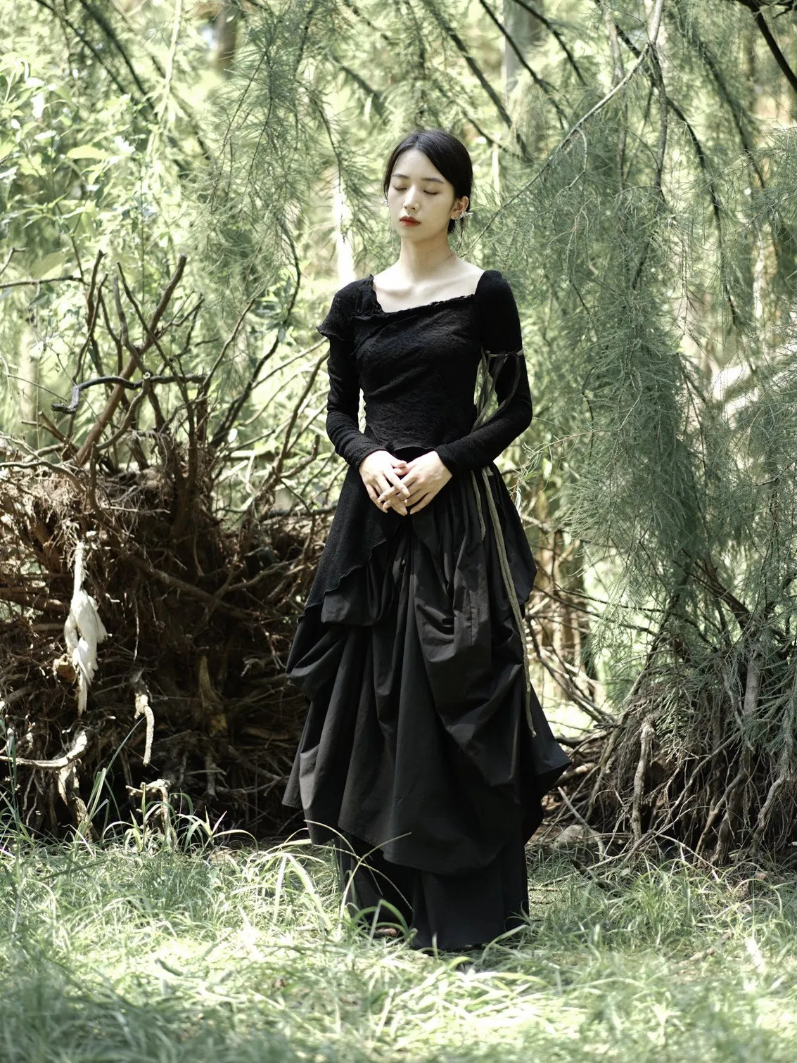 Niche Pleated Long Skirt