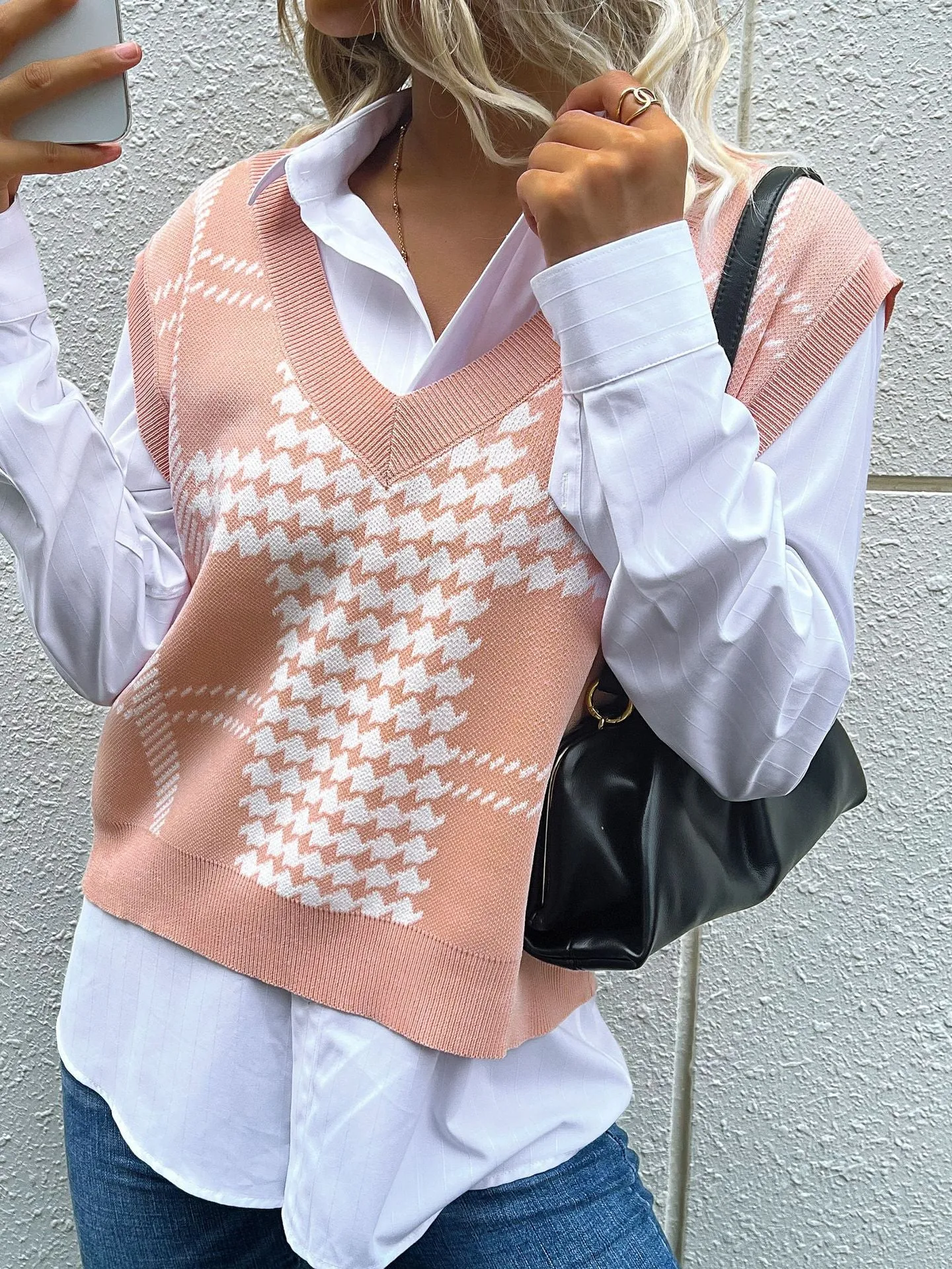 PEOPLETERRITORY 's new popular autumn and winter New 2025 sleeveless vest with a thousand bird grid knitted vest female sweet and spicy style