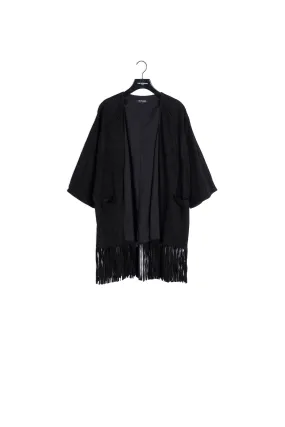 Poncho en daim à franges et détails ajourés