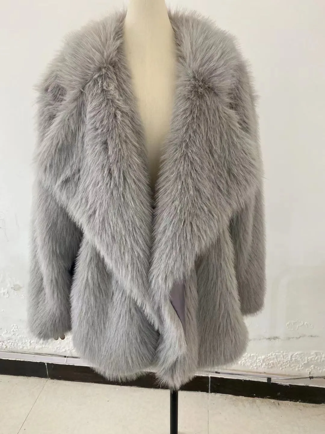 Toca Winter Faux Fox Fur Mid-length Thickened Young Faux Fur Suit Collar Fur Coat Women&#039;s