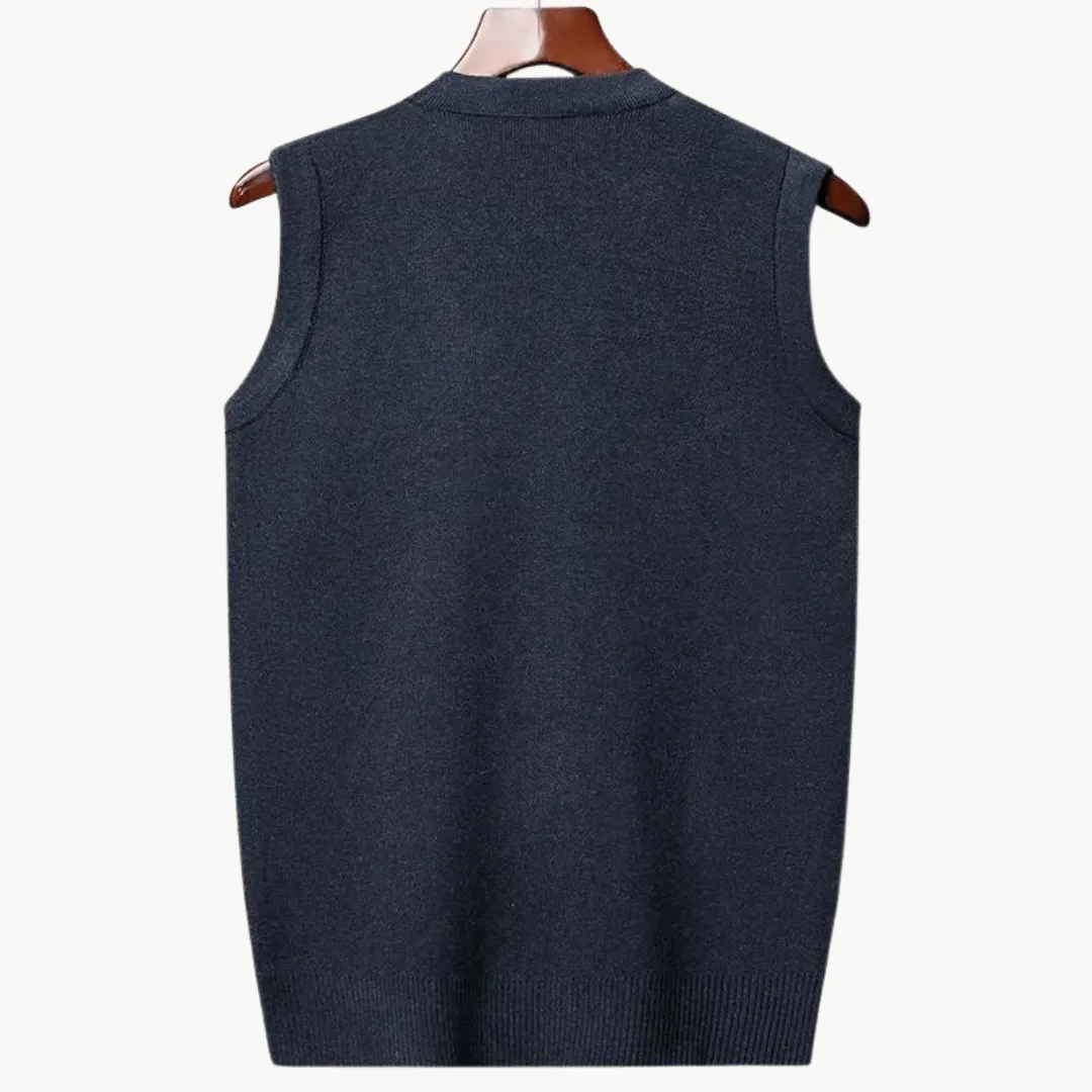 Women's Knitted Vest with Diagonal Pattern