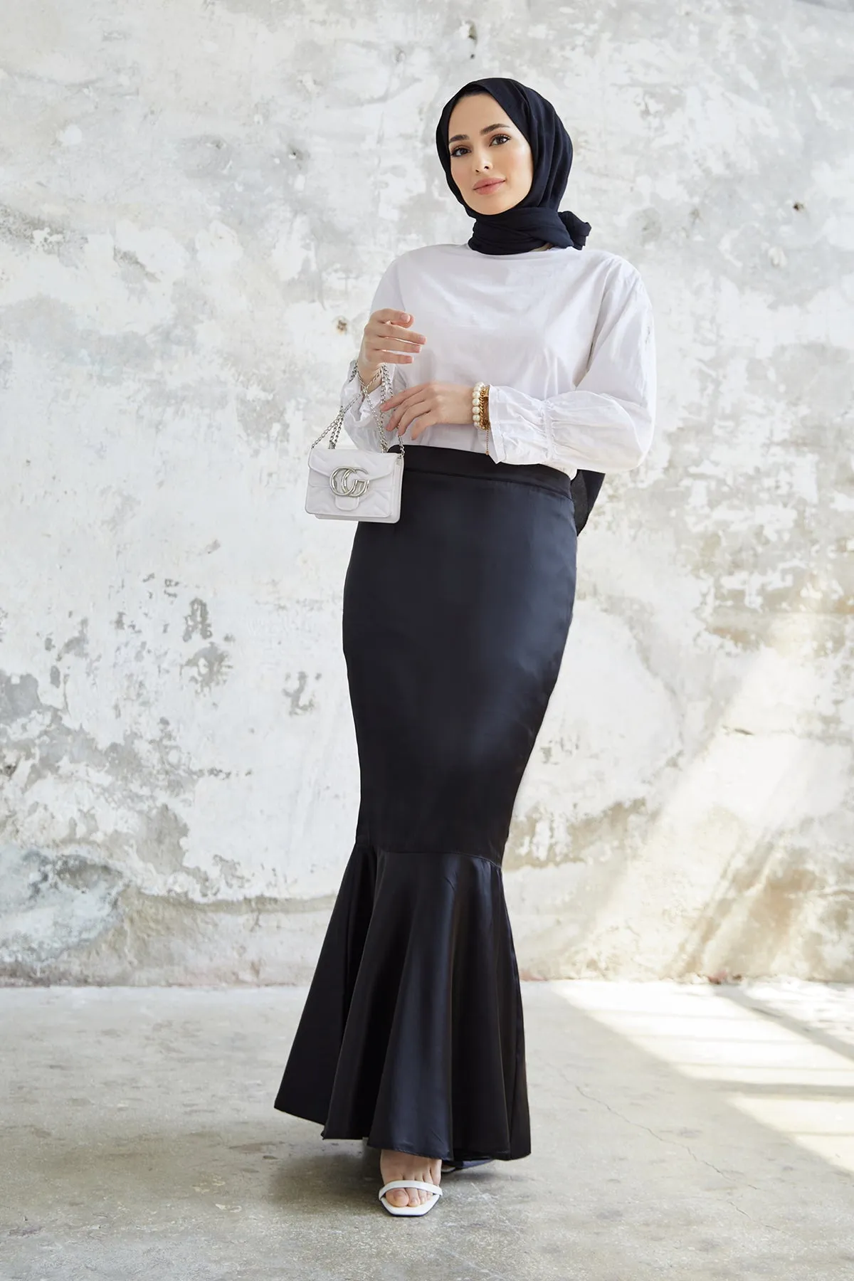 ZRF Women Satin Skirt with Ruffles - Black - Chimalhuacán